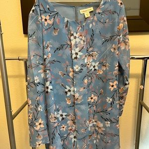 Coldwater creek blue blouse, like new!